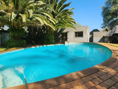 5 Bedroom House For Sale in Centurion - WG4q.webp