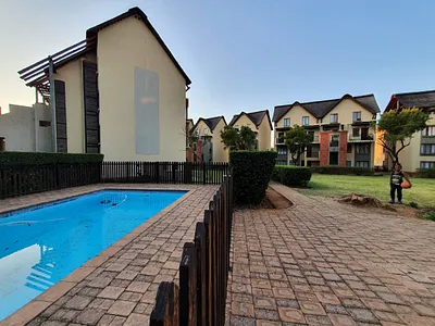 2 Bedroom Apartment For Sale in Pretoria - bjH1.webp