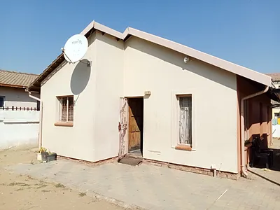 3 Bedroom House For Sale in Rens Town, Hammanskraal - OsOx.webp