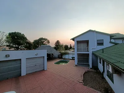 3 Bedroom House For Sale in Centurion - rGJz.webp