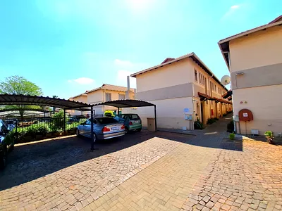 2 Bedroom Apartment For Sale in Pretoria - l3TC.webp