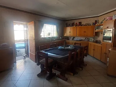 4 Bedroom House To Rent in Pretoria - img