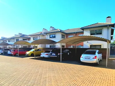 2 Bedroom Apartment For Sale in Pretoria - yLvr.webp