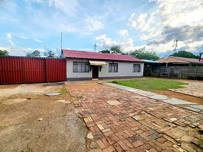 3 Bedroom House For Sale in Pretoria - F9GB.webp