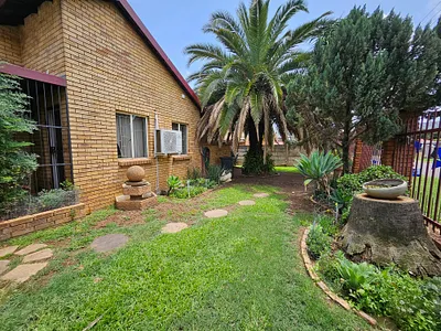 3 Bedroom House For Sale in Pretoria - 0svT.webp