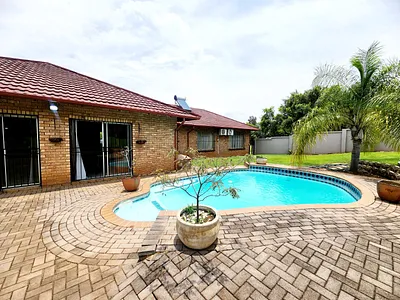 3 Bedroom House For Sale in Pretoria - img