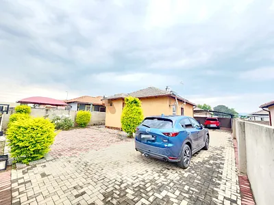 2 Bedroom House For Sale in Pretoria - LQ0x.webp