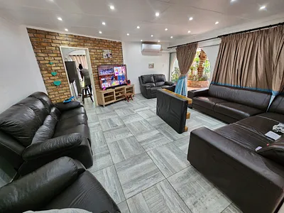 10 Bedroom House For Sale in Pretoria - 48Us.webp