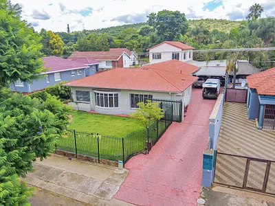 4 Bedroom House For Sale in Pretoria - 6XTs.webp