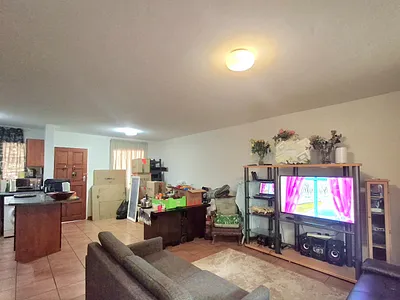 2 Bedroom Apartment For Sale in Pretoria - 3MQR.webp