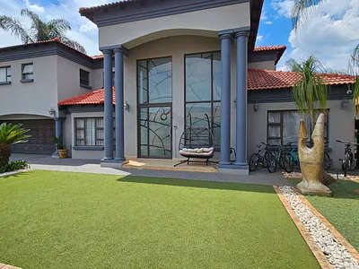 4 Bedroom House For Sale in Pretoria - 2Jxp.webp