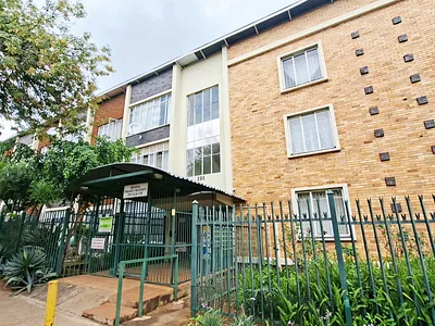 1.5 Bedroom Apartment For Sale in Pretoria - 4diG.webp