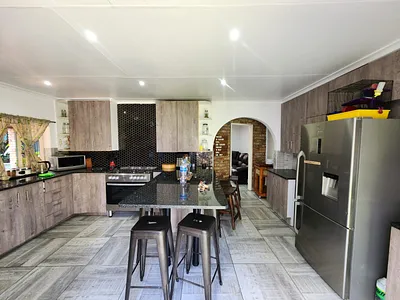 3 Bedroom House To Rent in Pretoria - 6Leg.webp