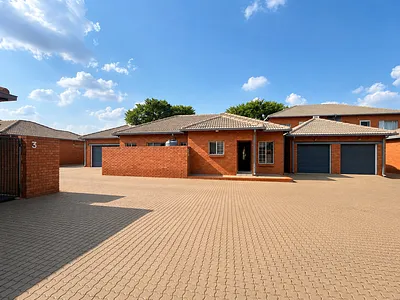 3 Bedroom Townhouse For Sale in Pretoria - NfHG.webp