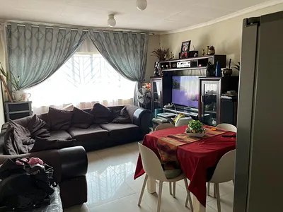 2 Bedroom Apartment To Rent in Pretoria - FDTi.webp