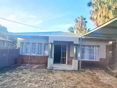 2 Bedroom House To Rent in Pretoria - fVl6.webp