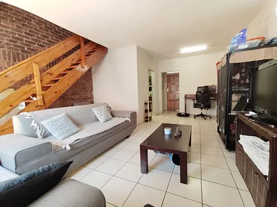 2 Bedroom Apartment For Sale in Pretoria - ZvQZ.webp