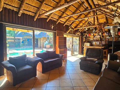 6 Bedroom House For Sale in Pretoria - hoIw.webp