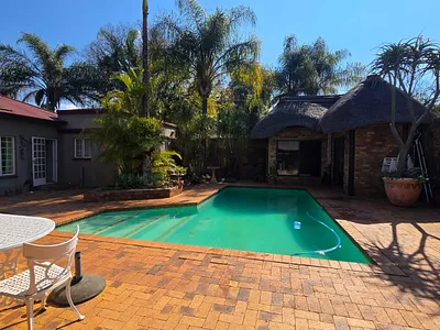6 Bedroom House For Sale in Pretoria - luJl.webp