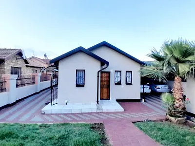 2 Bedroom House For Sale in Pretoria - sGqF.webp
