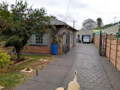 2 Bedroom House To Rent in Pretoria - ysmQ.webp