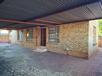 3 Bedroom House For Sale in Pretoria - pgVe.webp