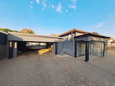 3 Bedroom House For Sale in Pretoria - LqMt.webp