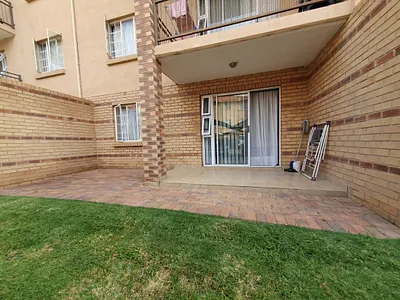 1 Bedroom Apartment For Sale in Pretoria - img