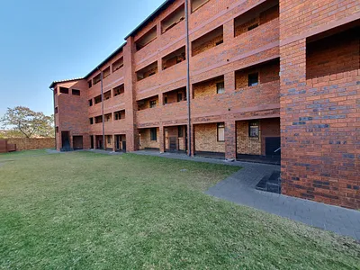 2 Bedroom Apartment For Sale in Pretoria - BGjQ.webp