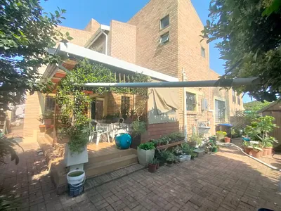 4 Bedroom Townhouse For Sale in Jeffreys Bay - img