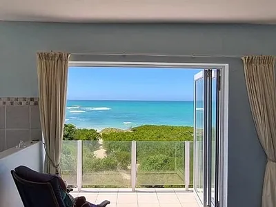 7 Bedroom House For Sale in Jeffreys Bay - WLJs.webp