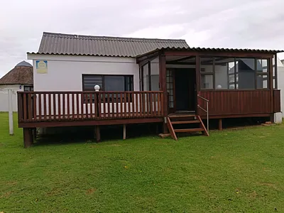 2 Bedroom Townhouse For Sale in Jeffreys Bay - img
