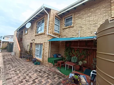 3 Bedroom House For Sale in Jeffreys Bay - ZF2Y.webp