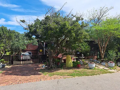 4 Bedroom House For Sale in Gamtoos Mouth - 0yIf.webp