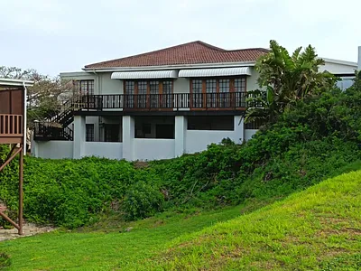 3 Bedroom House For Sale in Jeffreys Bay - xE58.webp