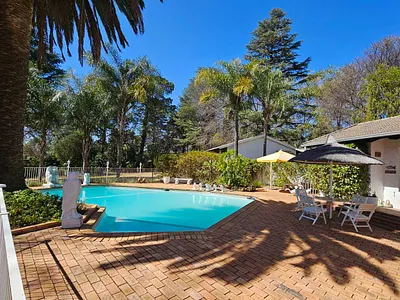 5 Bedroom House For Sale in Sandton - H6sJ.webp