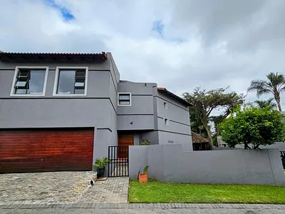 3 Bedroom Townhouse For Sale in Randburg - TZo9.webp