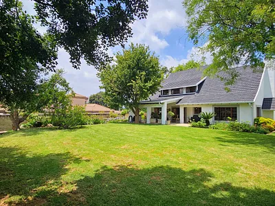 4 Bedroom House For Sale in Sandton - 1ty6.webp