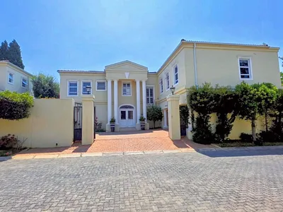 4 Bedroom Townhouse For Sale in Sandton - img
