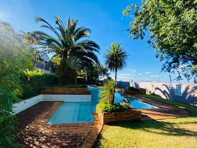 2 Bedroom Apartment For Sale in Little Falls, Roodepoort - h5jy.webp