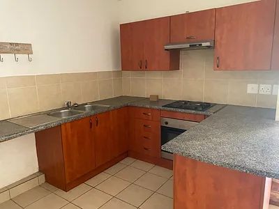 2 Bedroom Apartment For Sale in Boksburg - Fy1l.webp