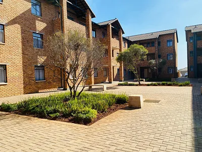 2 Bedroom Apartment To Rent in Alberton - YpeL.webp