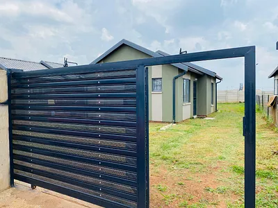 2 Bedroom House To Rent in Alberton - jNVo.webp
