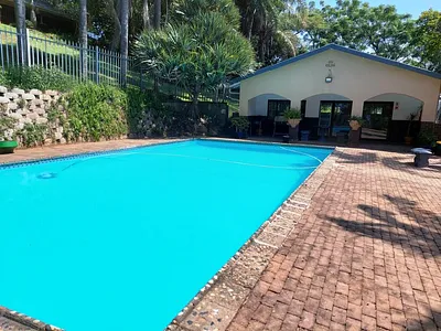 2 Bedroom Townhouse For Sale in Margate - JYUx.webp