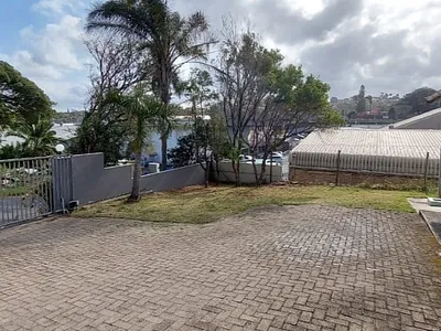 2 Bedroom Townhouse For Sale in Margate - Wc63.webp