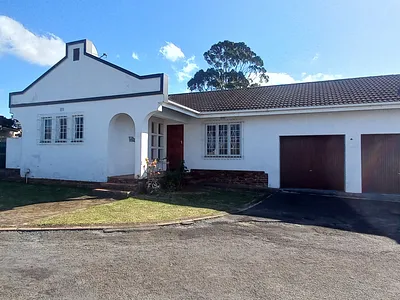 3 Bedroom Townhouse For Sale in Margate - Cfnf.webp