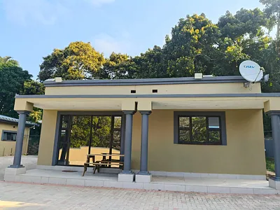 2 Bedroom House To Rent in Port Shepstone - img