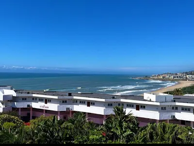 3 Bedroom Apartment For Sale in Margate - VR7i.webp