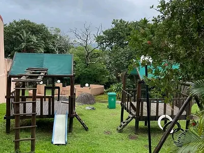 2 Bedroom Apartment To Rent in Port Edward - img