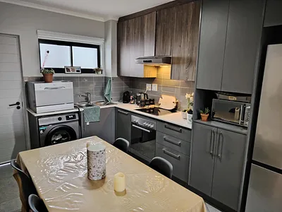 2 Bedroom Apartment To Rent in Durbanville - 3Mgv.webp